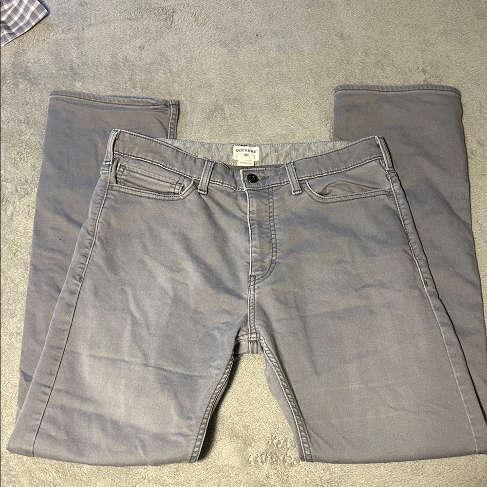 Dockers Men's Slim Fit Gray Jeans